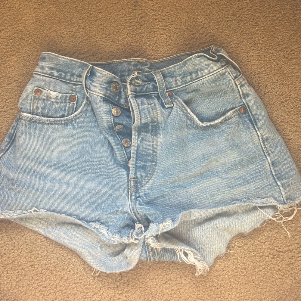 Levi’s 501 shorts